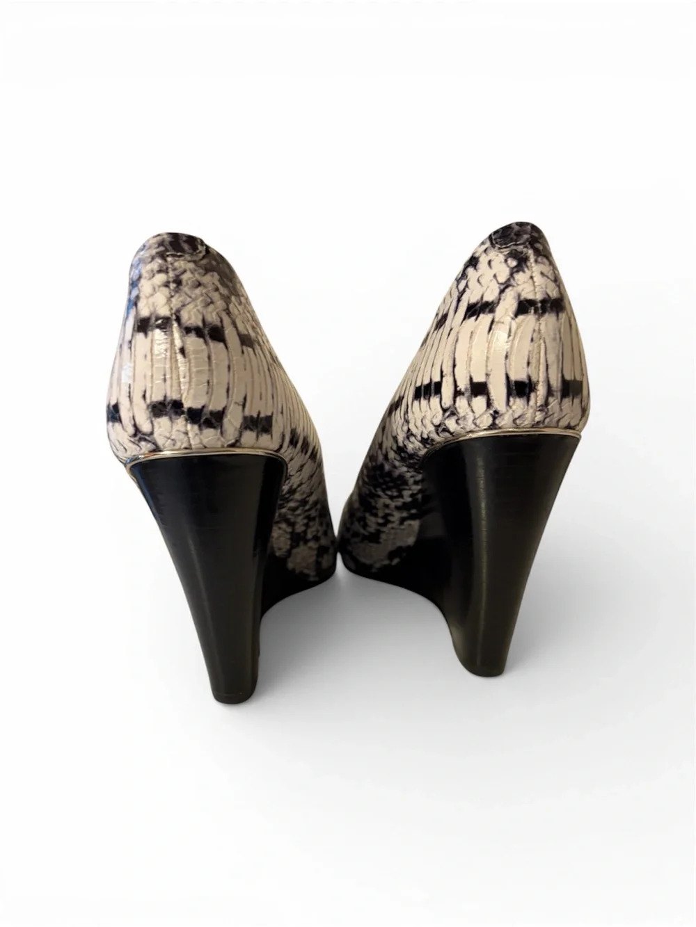 Coach Snakeskin Orchard Wedge Heels - 8.5 - Picture 3 of 6